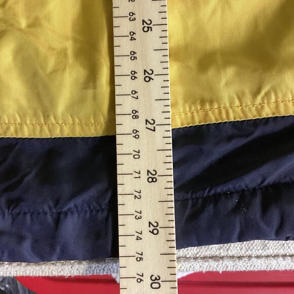 Eddie Bauer Vntg  Men Yellow Rain Jacket Vented  Lined  Zip Front  Mens Lrg  EUC - Picture 8 of 9